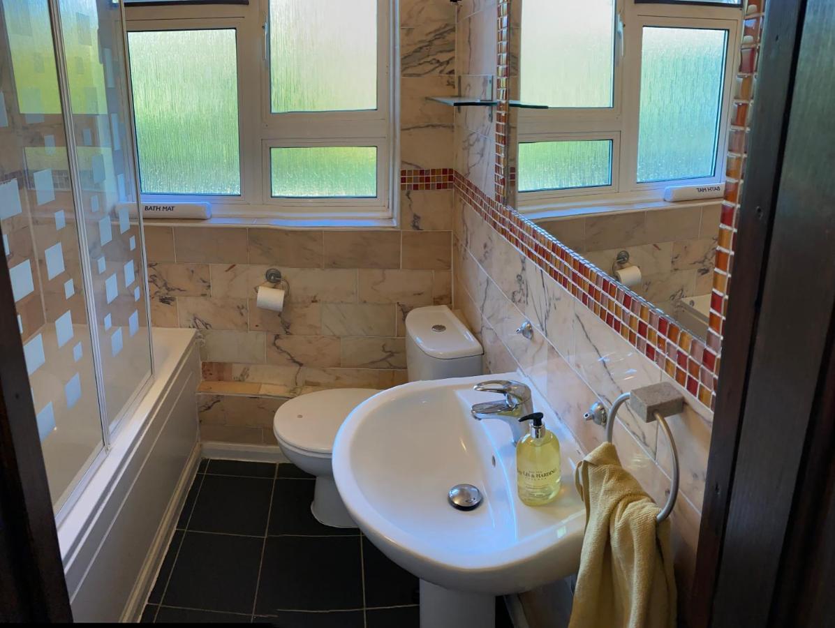 Beautiful 2 Bedroom & Balcony Flat In Central London Exterior photo